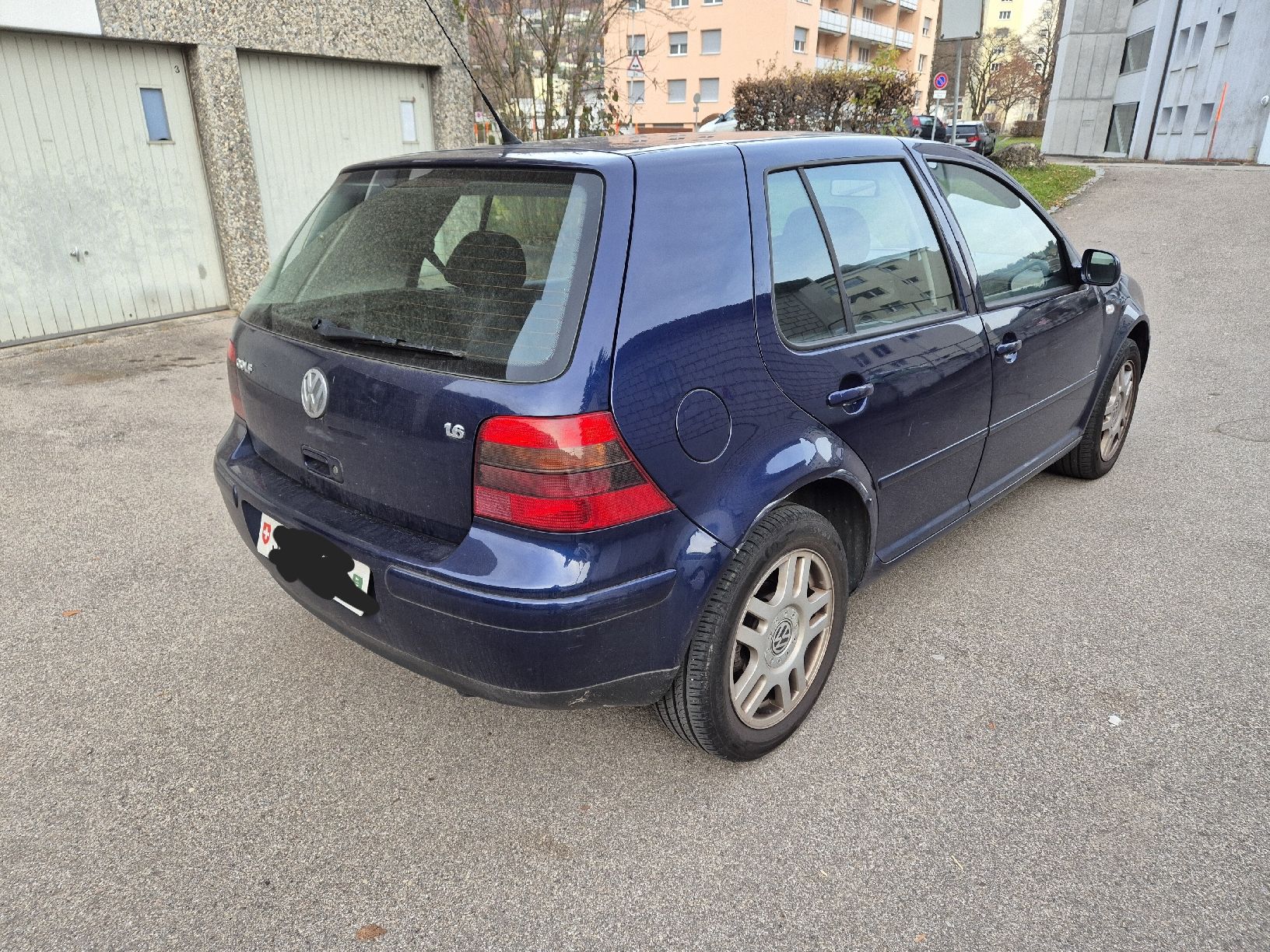 VW Autos: VW Golf 4 1.6 16v – D'occasion à Wattwil par MeGa.95 1
