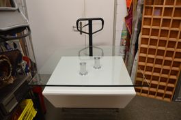 Moderner Saloontisch Clubtisch Coutchtisch Designklassiker