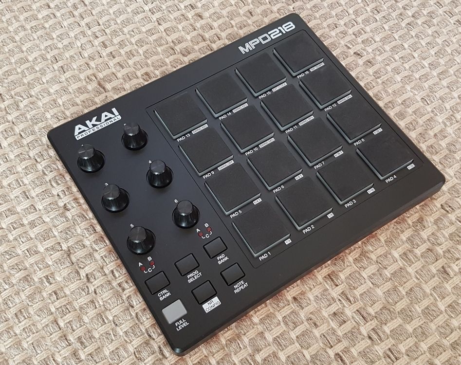 Akai MPD 218 MIDI Controller (Gebraucht) in Beinwil am See für CHF 50 ...