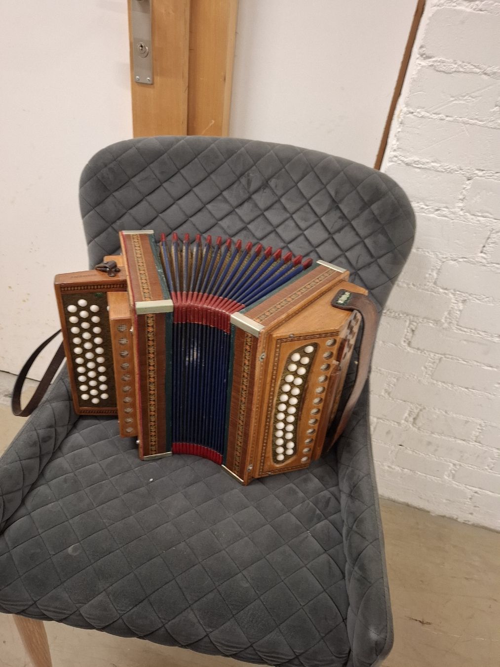 Strumenti musicali: salvisberg orgeli – Usato da Villeneuve venduto da BibiVintage 5