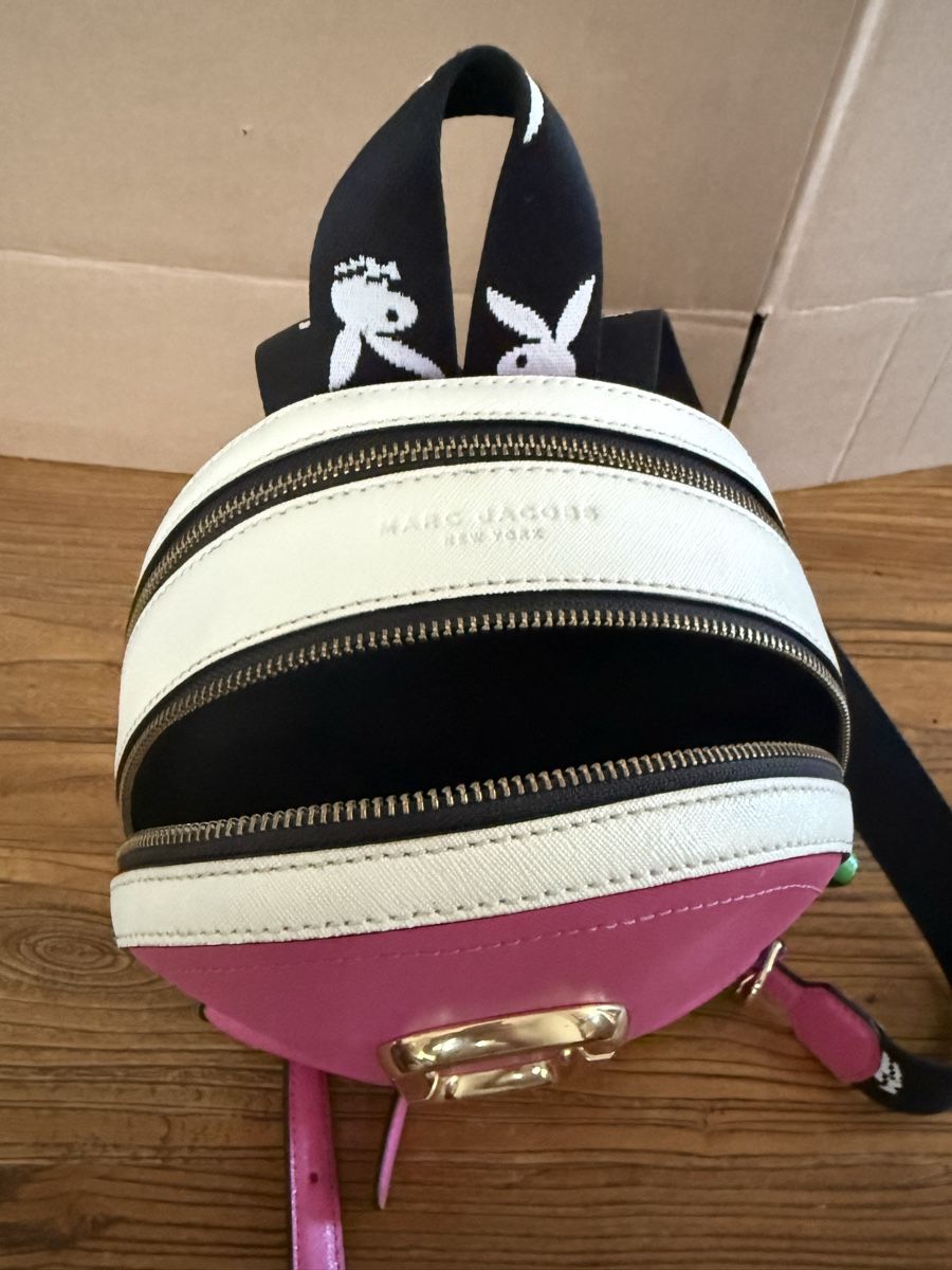 Marc Jacobs Zaini: Marc Jacobs x Playboy Bunny backpack multicolor  – Nuovo (secondo la descrizione) da Veyrier venduto da EleMast 4