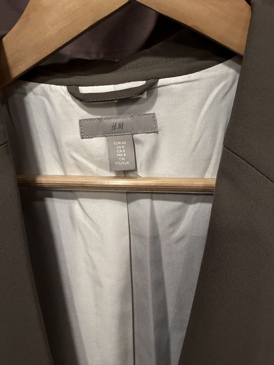 H&M Jacken: H&M Blazer, Khaki, Gr. 40 – Gebraucht aus Walde AG von Hanutta 1
