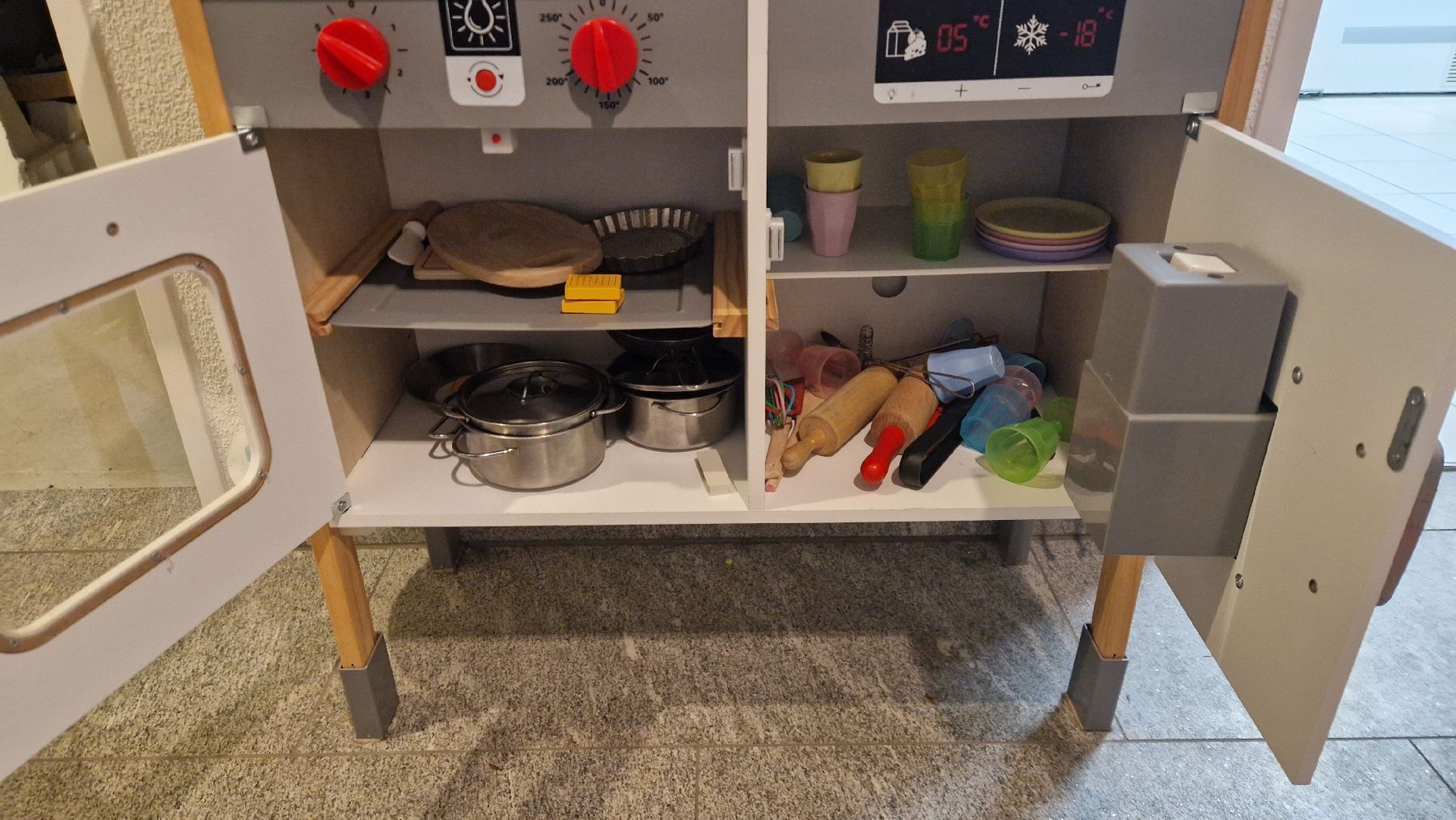 Ikea Giocattoli: Kinderküche Spielküche – Usato da Thalwil venduto da Nektus 2