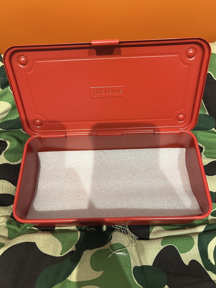 Altro in Decorazioni & Accessori: Supreme Box – Nuovo e nell'imballaggio originale da Zürich venduto da Realvintagesale 2