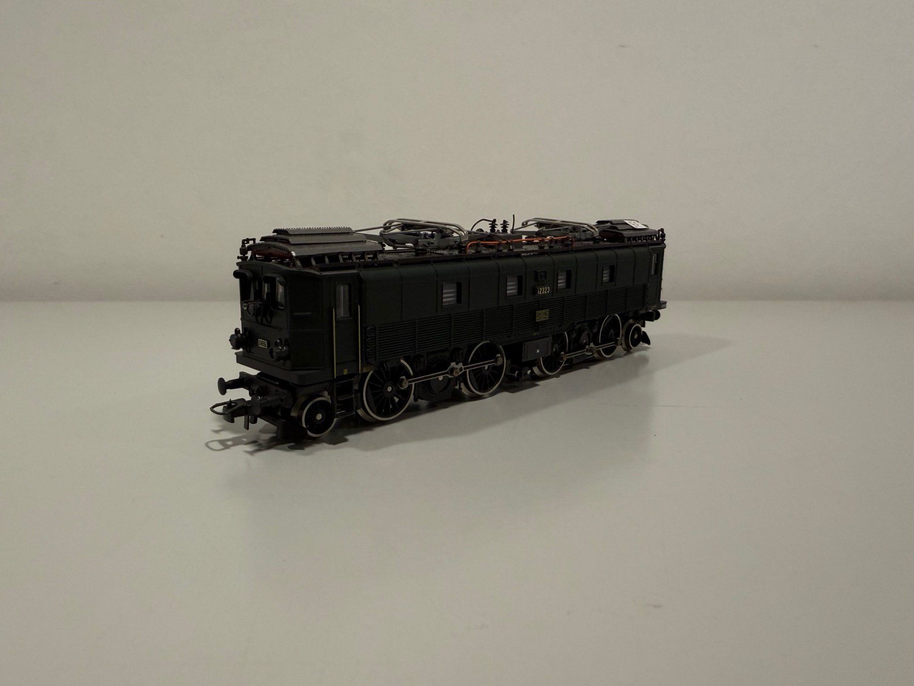 Roco Modelleisenbahnen: Elektrolokomotive Be 4/6 der SBB – Neu (gemäss Beschreibung) aus Oftringen von Pgi 3