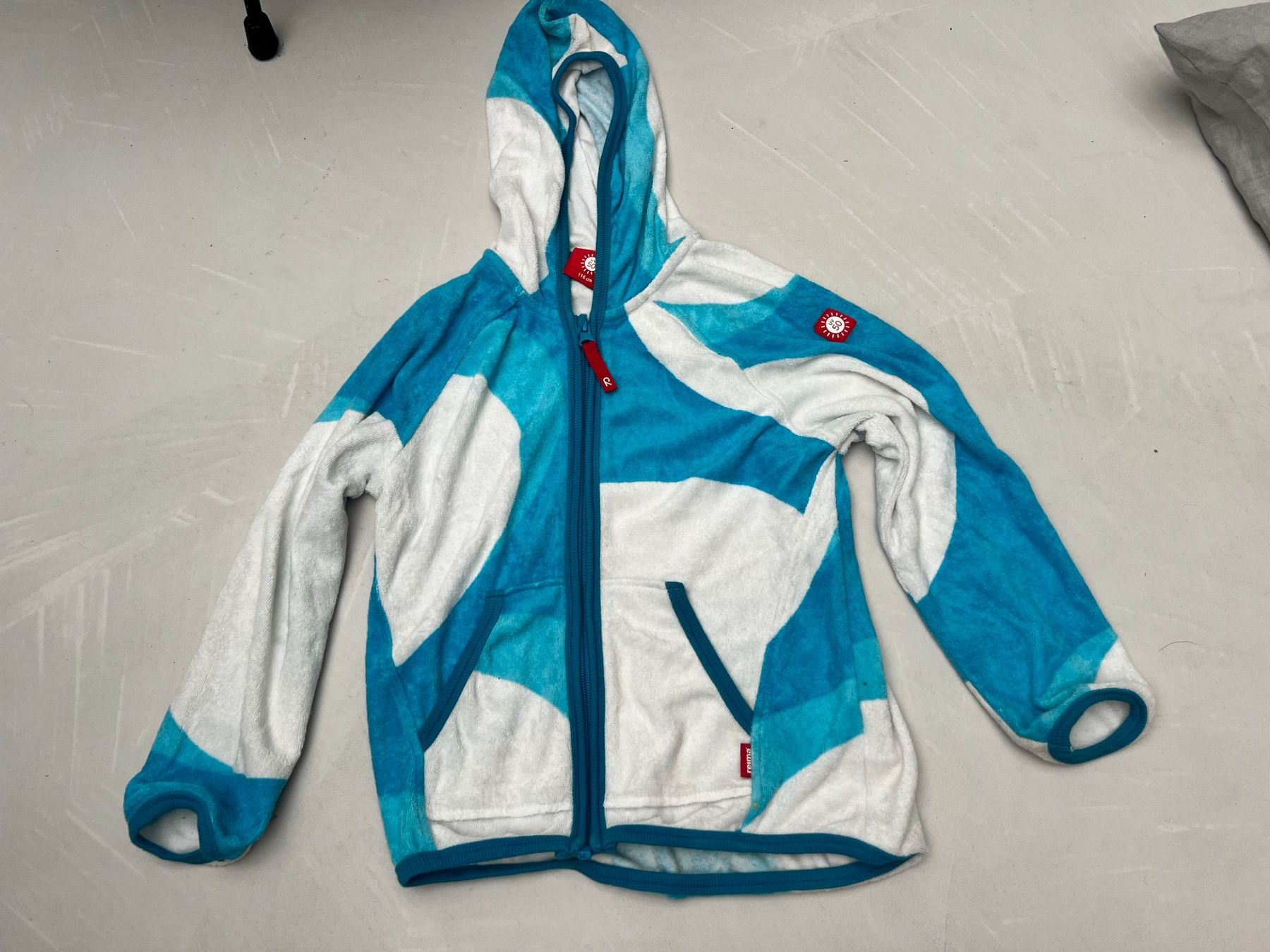 Reima Jacken & Mäntel: Reima Sunproof 50 Frottee-Jacke, 116 cm – Gebraucht aus Zürich von kaulquappe05