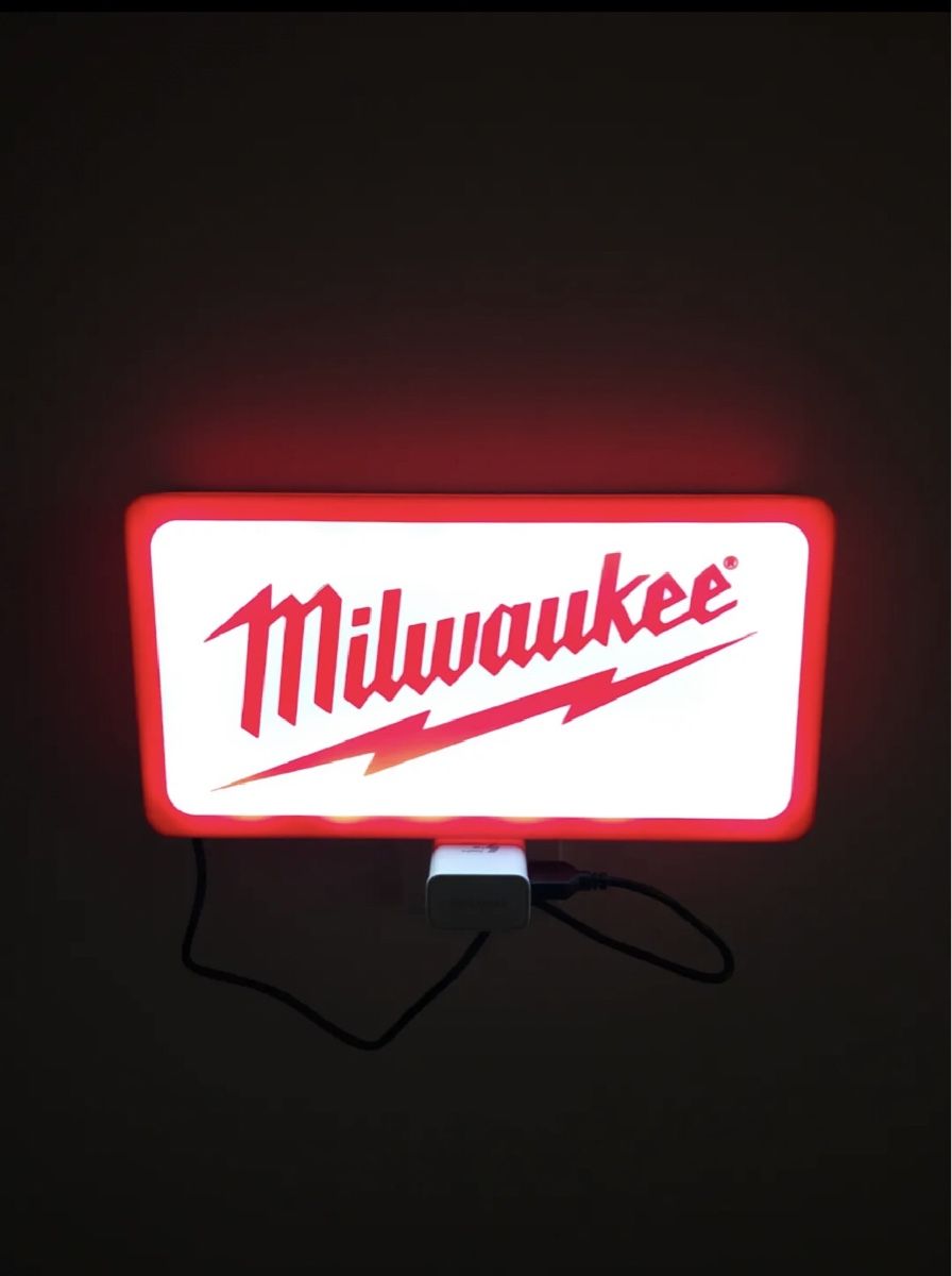 Tutte le decorazioni: Lampe LightBox LED Milwaukee usb – Nuovo (secondo la descrizione) da Noville venduto da Berlusconi55 1