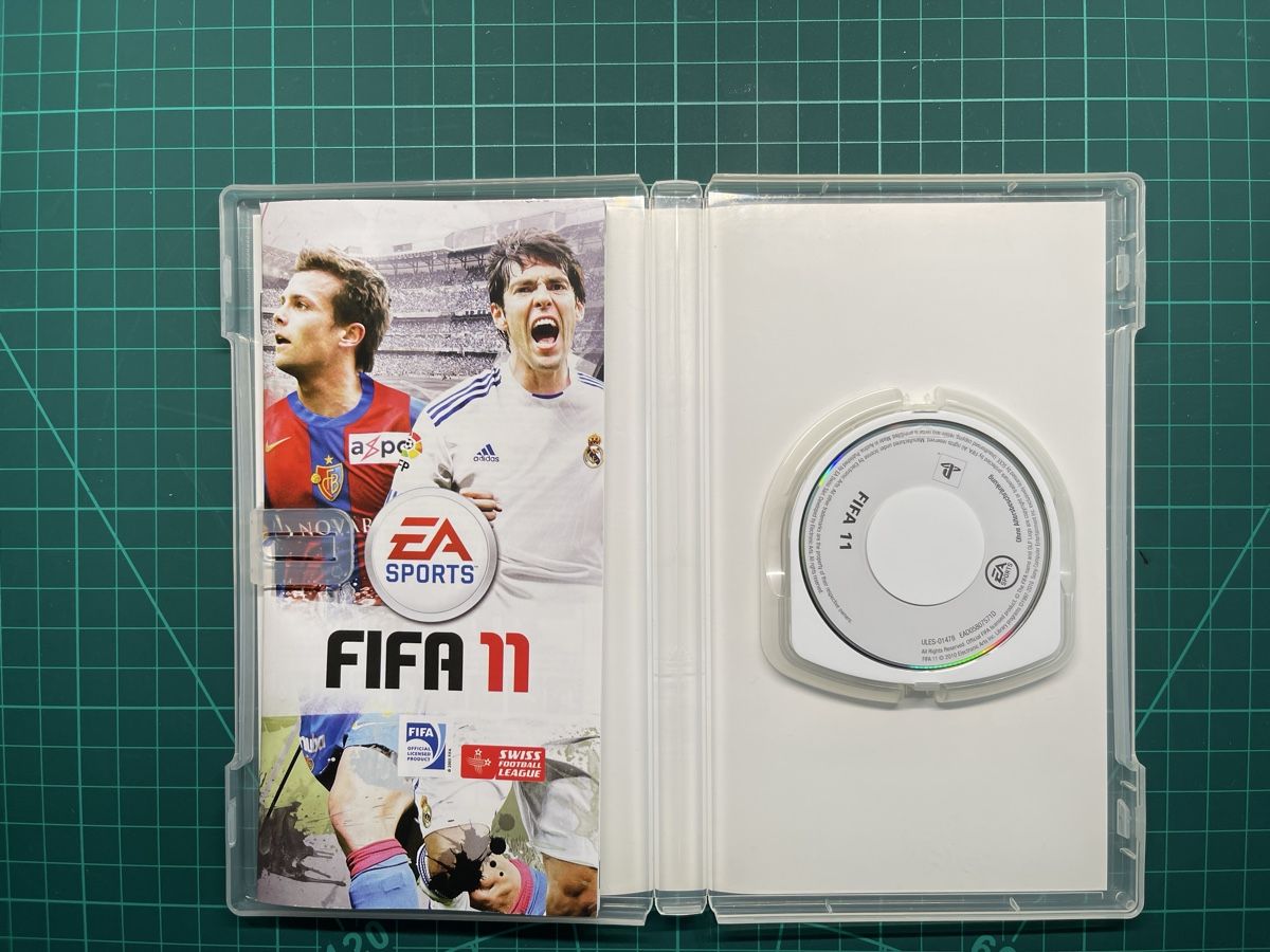 Sony Jeux: FIFA 11 Sony PSP – D'occasion à Killwangen par cherubim13 2