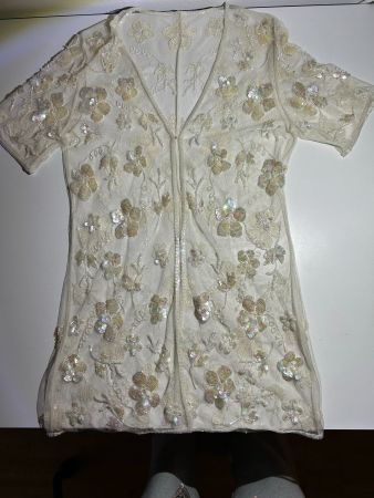 Jaquette en tulle transparent brodé paillettes –taille S