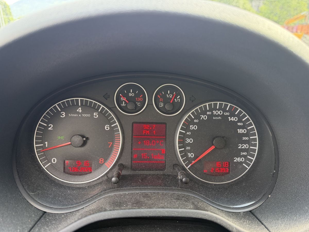 Audi Autos: Audi A3 2.0 Benzin B04 – Gebraucht aus Mollis von BSL10 6