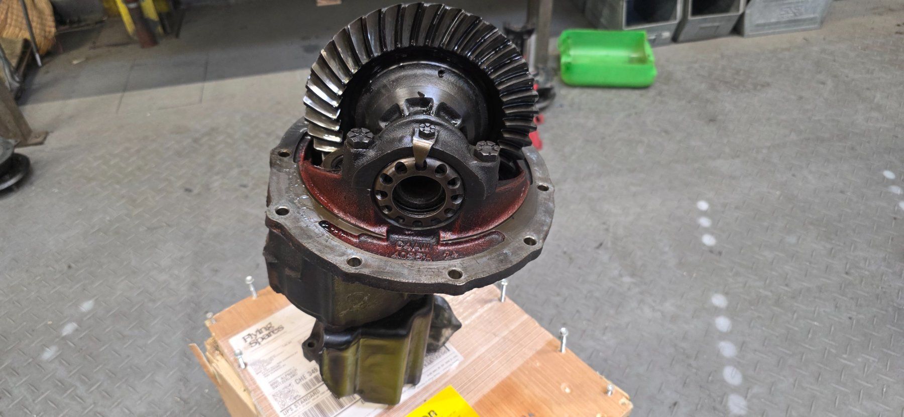 Ford Tutti pezzi di ricambio auto: Ford 9 Zoll Differential "Third Member" – Usato da Alpnach Dorf venduto da inf_bz25 2