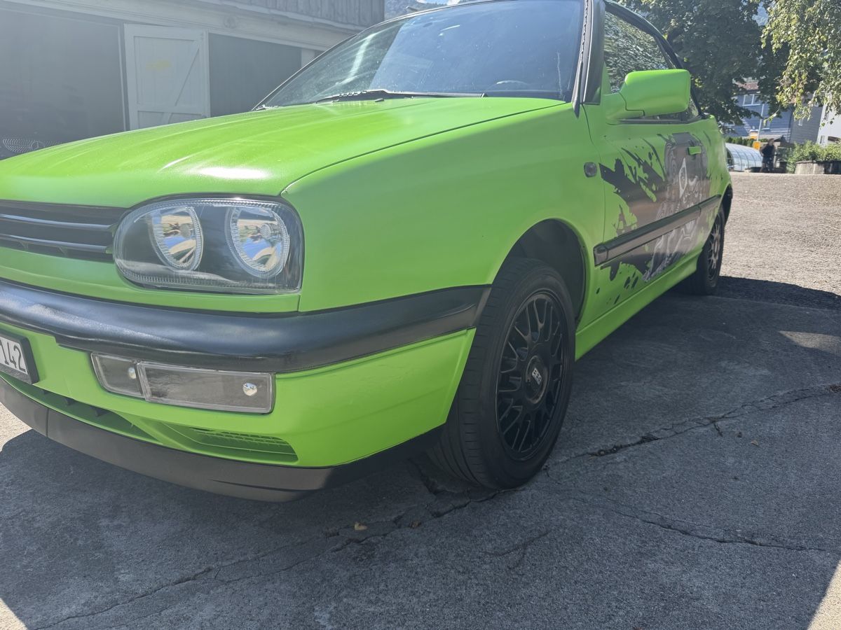 VW Automobili: Mfk 28.8.26 golf mk3 Cabrio – Usato da Grabs venduto da Maikscarworkshop 5