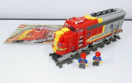LEGO EISENBAHN 10020 SANTA FE SUPER CHIEF LOK MIT 9V MOTOR