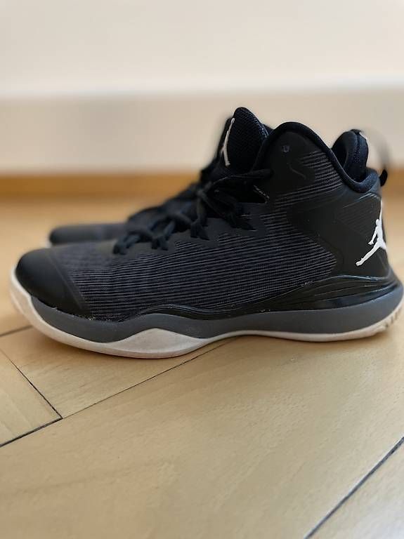 Scarpe da uomo: Jordan Super Fly 3 – Usato da Bern venduto da Milena2323