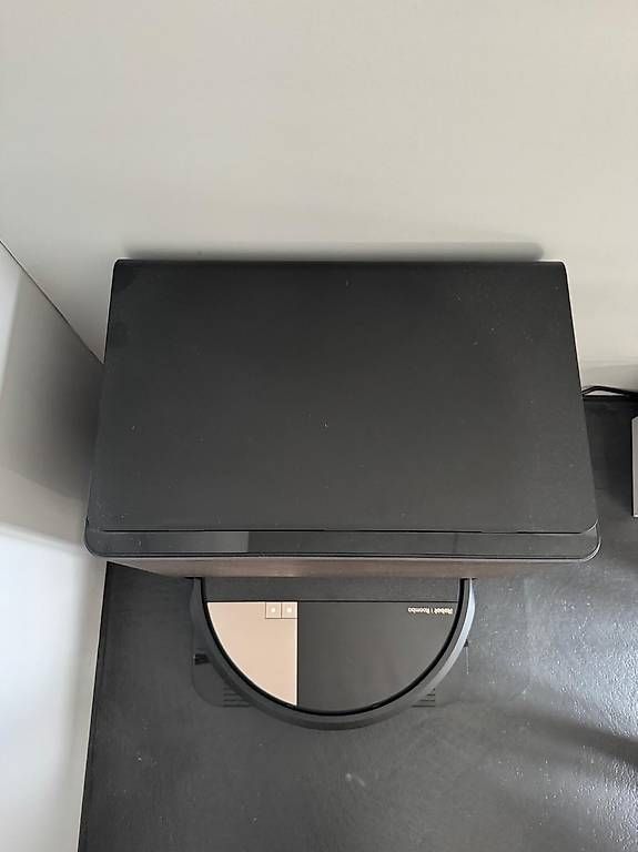 Aspirapolveri & Accessori: iRobot Roomba Max 705 Combo + AutoWash Dock  kaum gebraucht – Usato da Aarau venduto da sgulizia 1