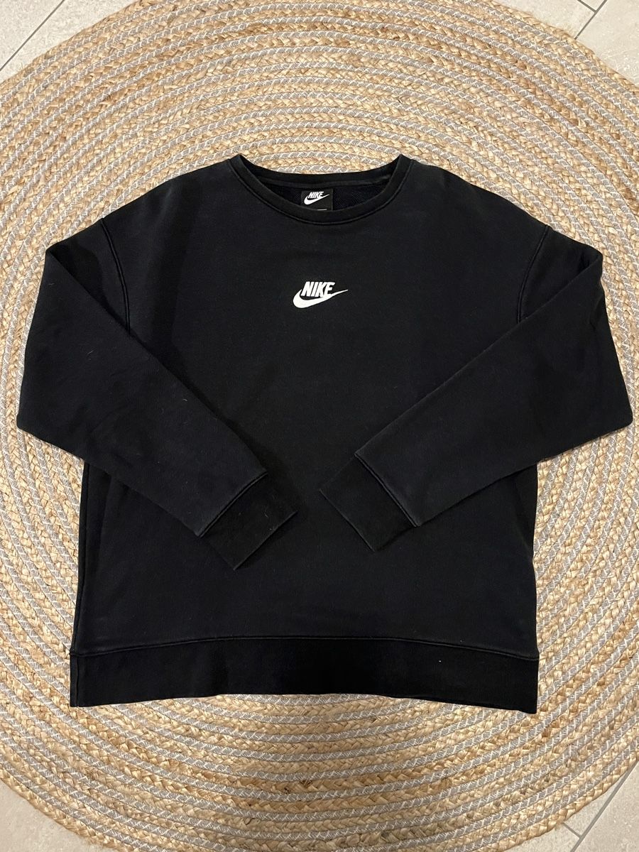 Nike Maglioni & Felpe: NIKE Pullover – Usato da Chur venduto da flaviavincenz