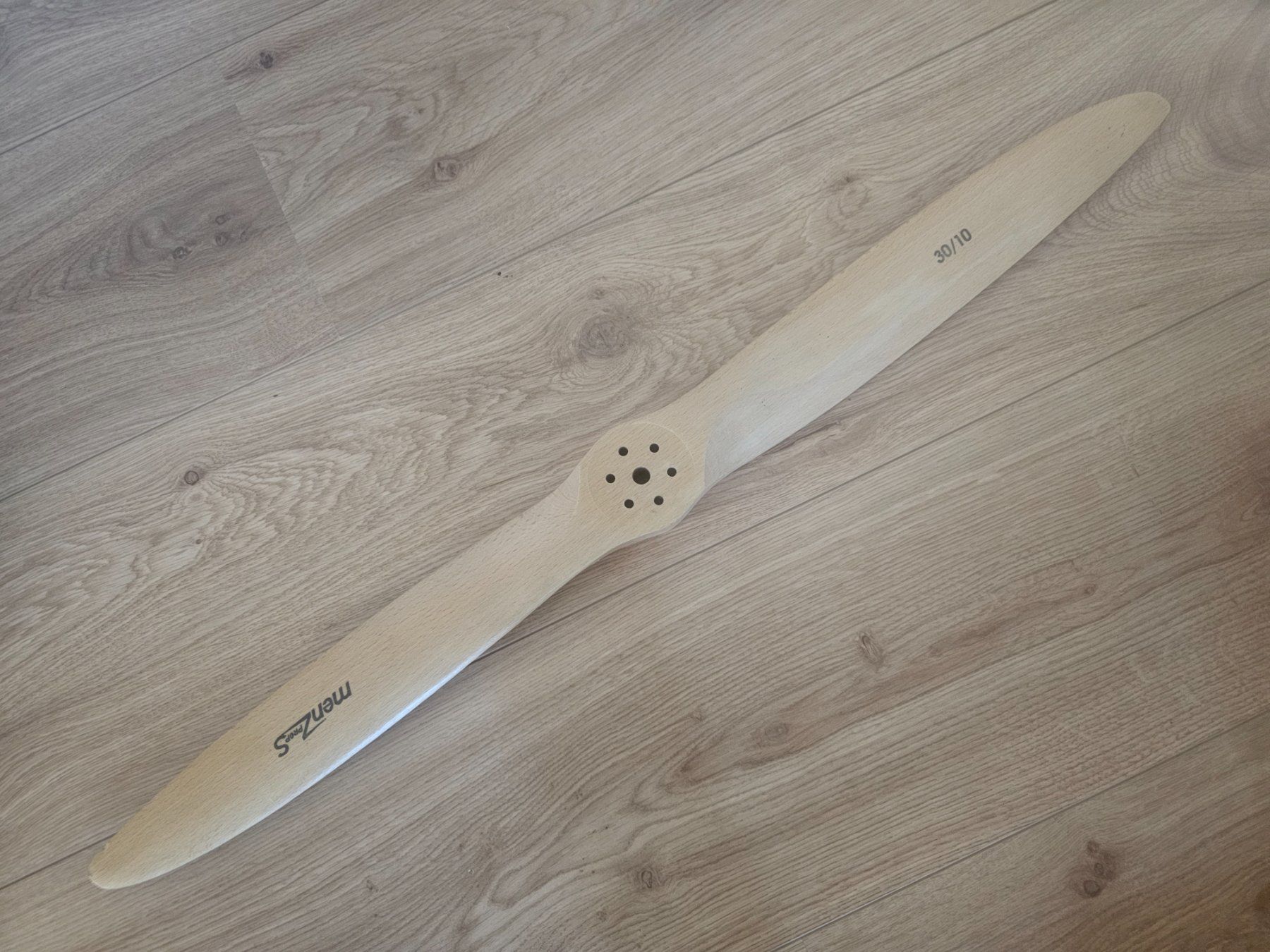 Modellismo RC: Hélice 30/10 bois Menz – Nuovo (secondo la descrizione) da Yvonand venduto da Li_poch