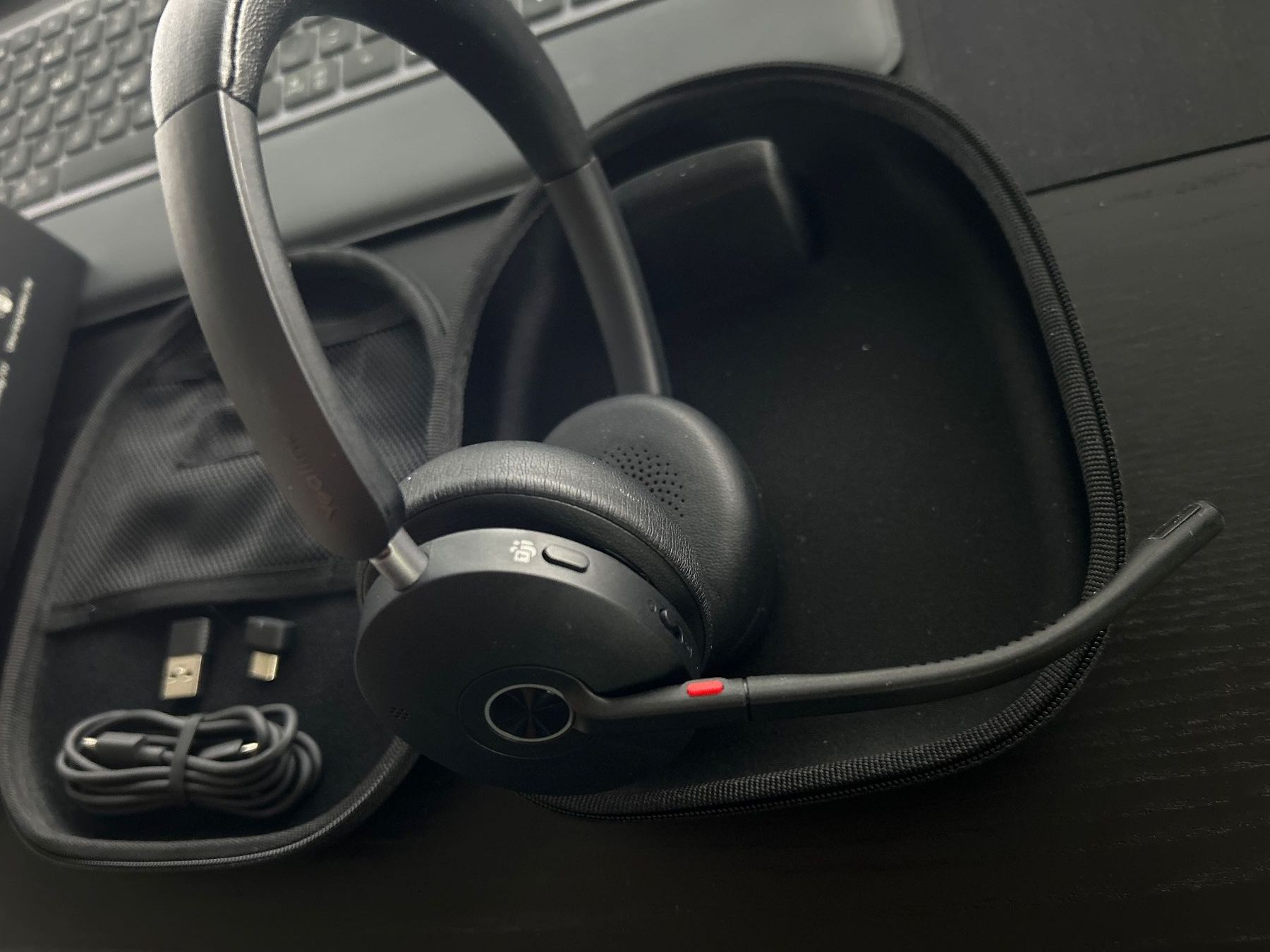 Yealink Cuffie: Yealink BH74 Headset – Nuovo (secondo la descrizione) da Näfels venduto da Mister-MM 3