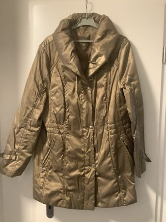 Damen Mantel beige Grösse 50 guter Zustand