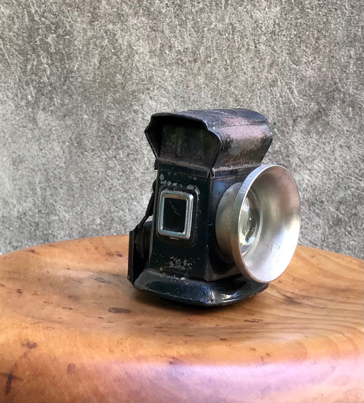 Lampade: Antike Velo Petroleum Lampe – Usato da Basel venduto da nostanz 1