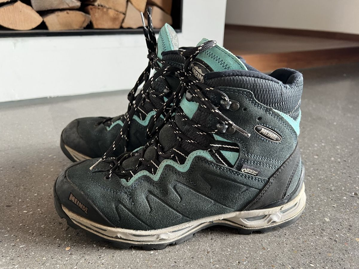 Meindl Scarpe da donna: Wanderschuh Meindl Gr. 39 – Usato da Schlierbach venduto da matro01 1