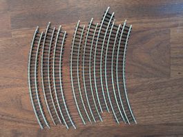 Märklin Spur Z - 8x 8510 Gebogenes Gleis Radius 145 mm (2)