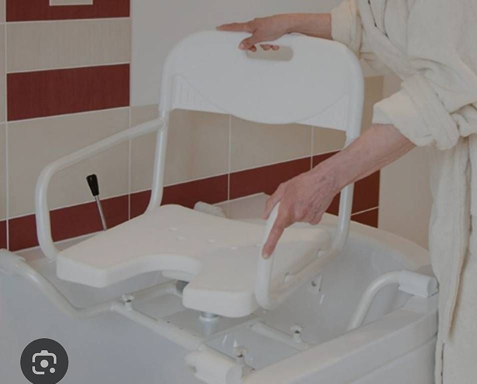Stühle: Badewanne drehsitz – Gebraucht aus Liestal von Rosalie27 2