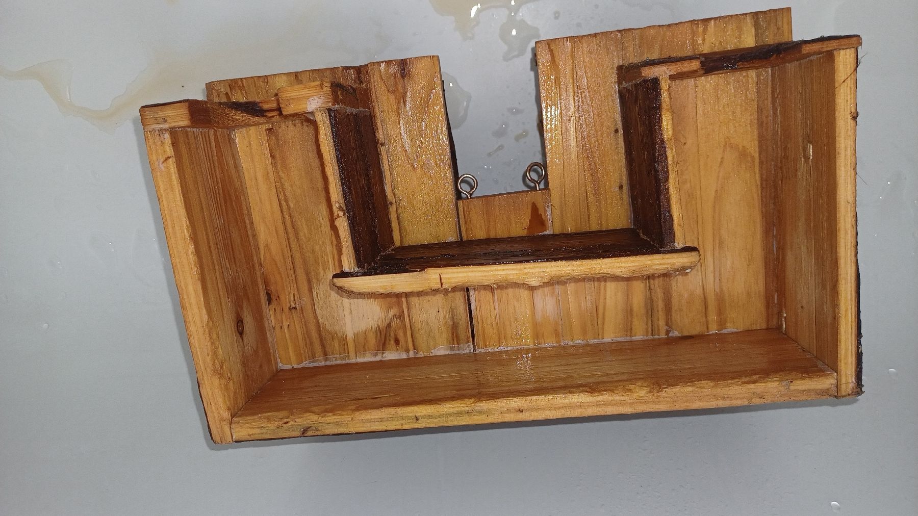 Articoli in legno: Hübsches haus aus Holz, – Usato da St. Gallen venduto da gab_8nvv 3