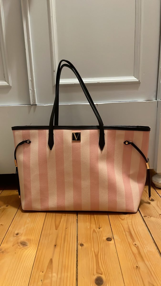 Victoria's Secret Borse da donna: Victoria's Secret Tasche – Nuovo (secondo la descrizione) da Fischenthal venduto da luc_82dg