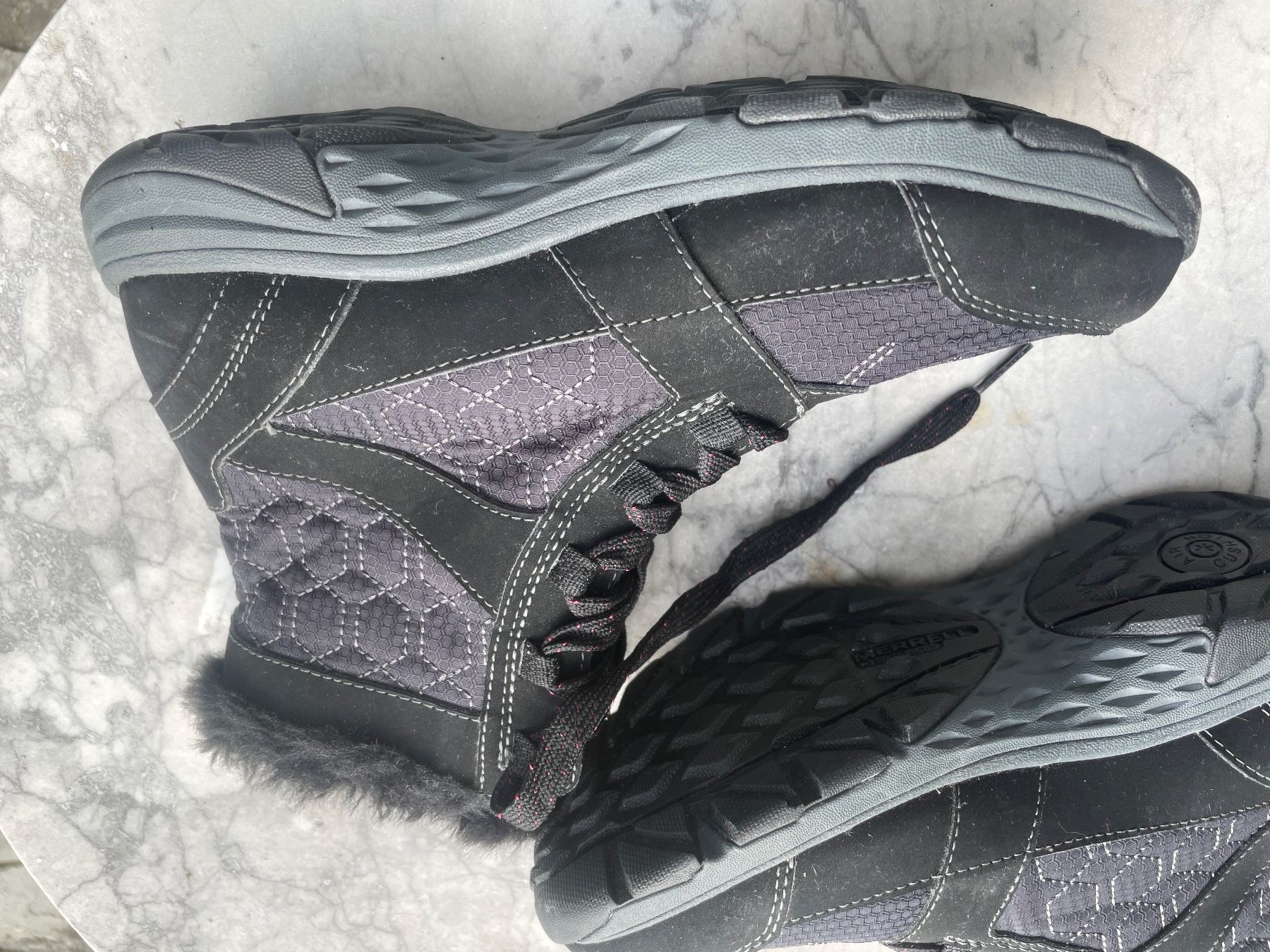 Merrell Damenschuhe: Merrell Stiefel Winterstiefel – Neu (gemäss Beschreibung) aus Flüelen von AU10 2