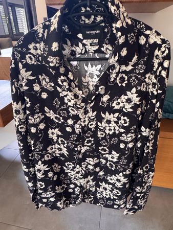 Chemise The Kooples, taille L, motif floral - comme neuf!
