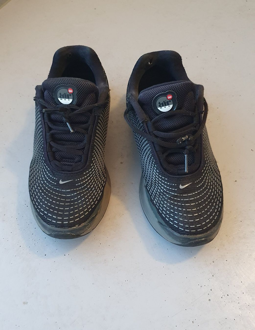 Nike Scarpe da uomo: Nike Air Max Dn  taille 37.5 – Usato da Servion venduto da meno999 4