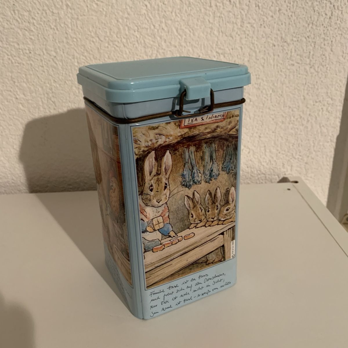 Contenitori & Simili: Peter Rabbit Keksdose Blechdose Aufbewahrung Nostalgie – Usato da Hinteregg venduto da GARANTA 6