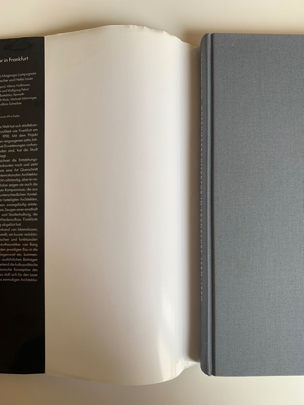 Libri: Museums Architektur Frankfurt 1980-1990 – Usato da Zürich venduto da Leonieonie. 6