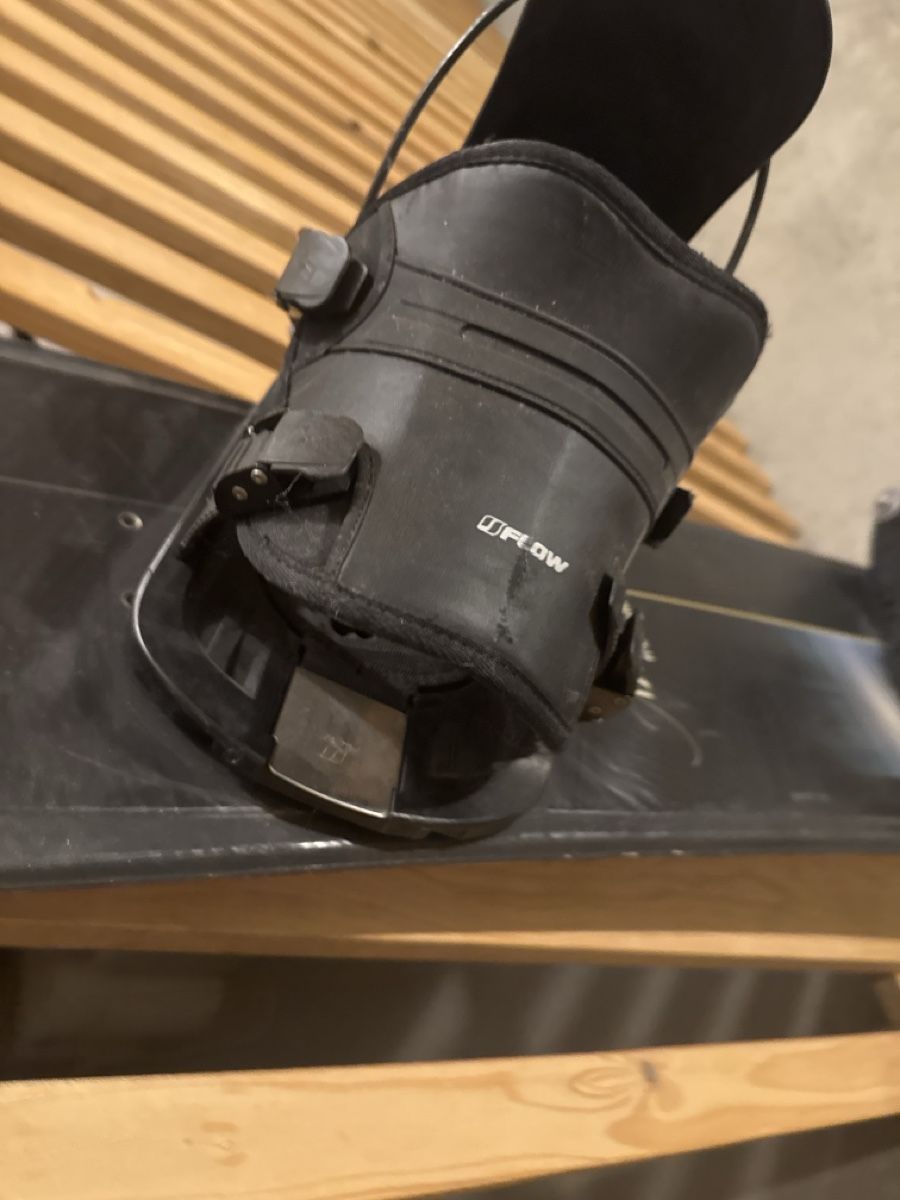 Boards: Snowboard 145cm Flow Bindungen inkl! Freeride – Gebraucht aus Schliern b. Köniz von amo_lln9 9