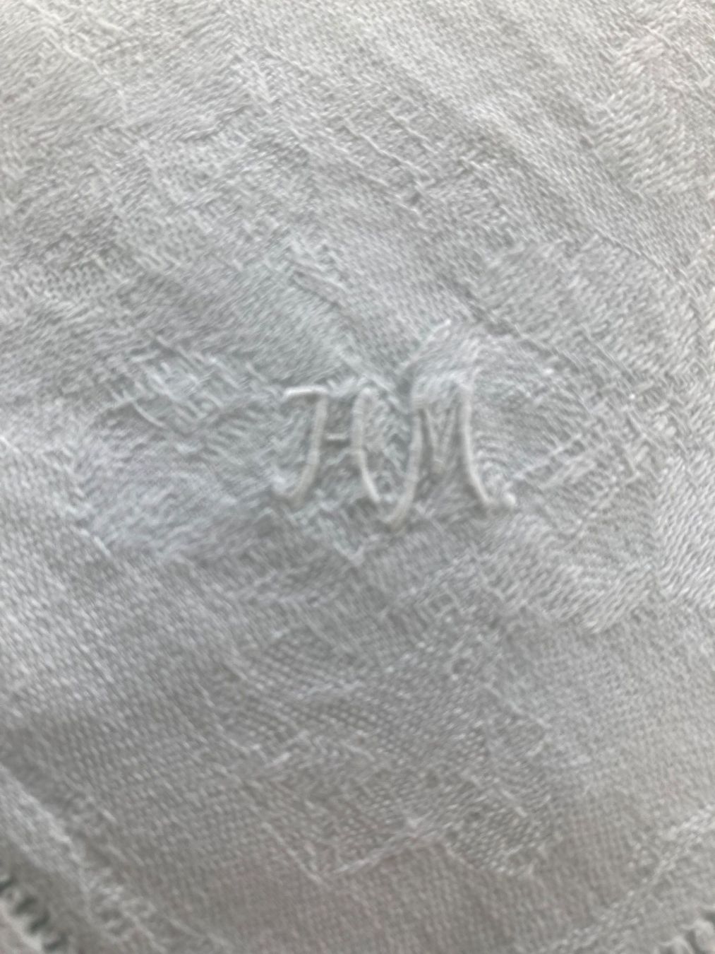 Tovaglioli: 3x SERVIETTEN LEINEN HANDARBEIT mit MONOGRAMM, ALT, TOP! – Usato da Zürich venduto da dolcicaramelle2 2