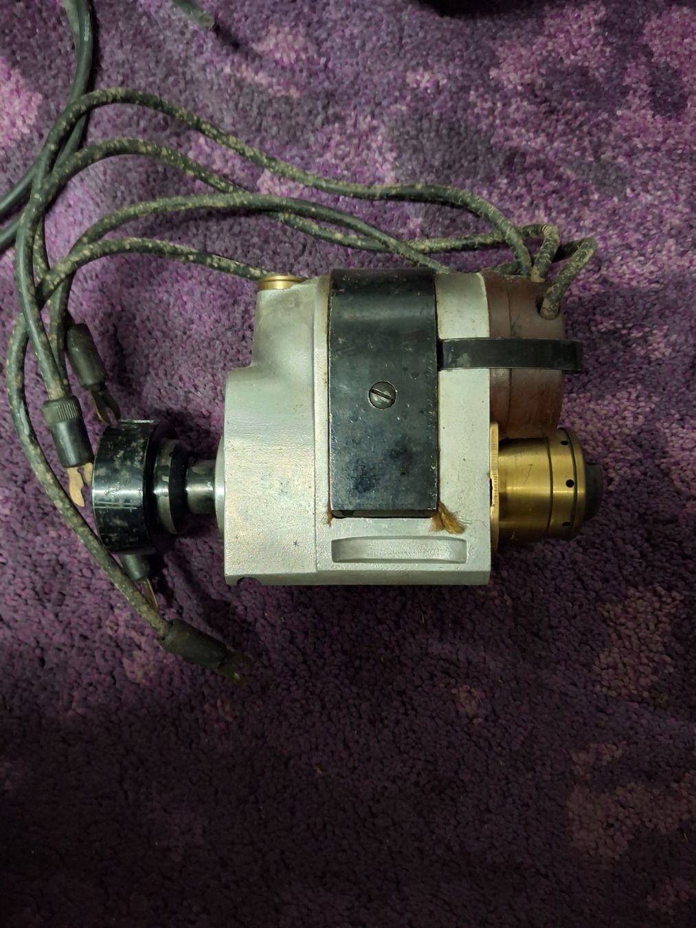 Bosch Toutes les pièces auto: Bosch FF4AR Zündverteiler Oldtimer, Vintage! – D'occasion à Horriwil par TOKYONIGHTS 2