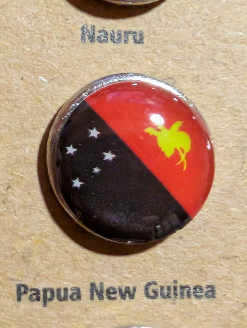 Plaketten & Abzeichen: Ansteckpin LW: Länderwappen – Gebraucht aus Oppligen von Pin-Fall-Shop