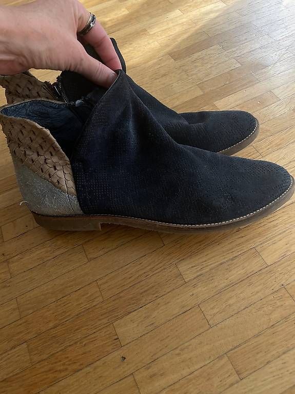 Scarpe da donna: Felmini Schuhe, Leder Nr.41 – Usato da Wettingen venduto da iidy