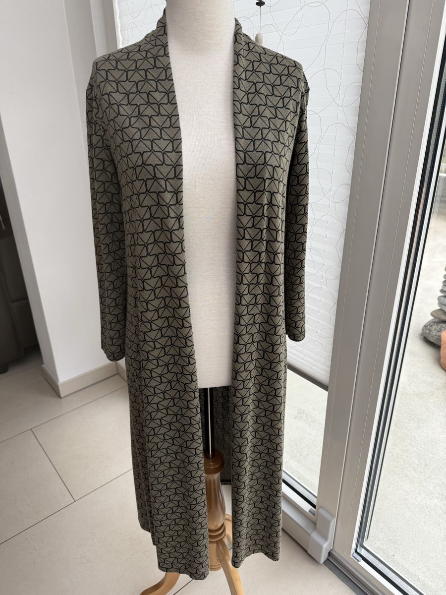 Jacken: Jacke – Gebraucht aus visp von Kmemo1