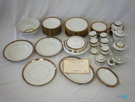 PORCELAINE FRANCAISE DE LIMOGES Porzellan Set