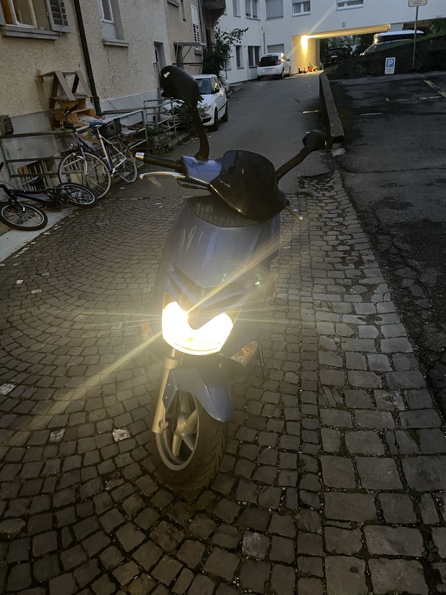 Aprilia Altro: Aprillia Leonardo 125 – Difettoso da Gossau SG venduto da noa_m92n