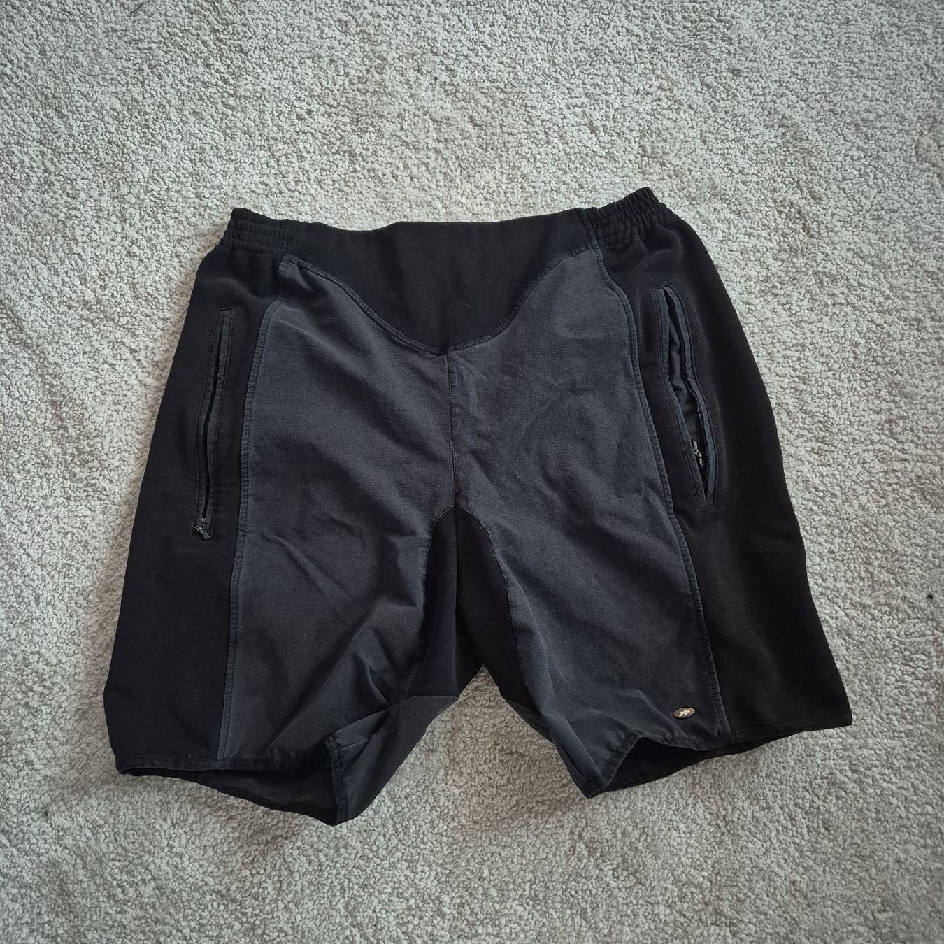 Assos Pantaloni: Assos Hose – Usato da Steinhausen venduto da des_zv87