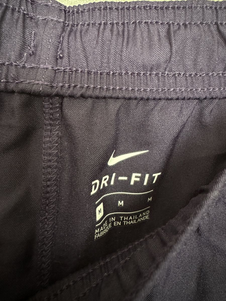 Porte da calcio e da hockey: FC Barcelona Shorts – Nuovo (secondo la descrizione) da Basel venduto da Move17 3