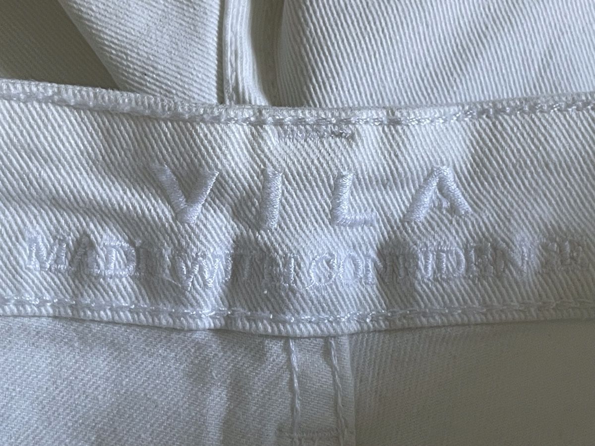 Vila Hosen: Short VILA blanc avec de la dentelle, taille M - Neuf – Neu und originalverpackt aus Vuadens von Nina11 3