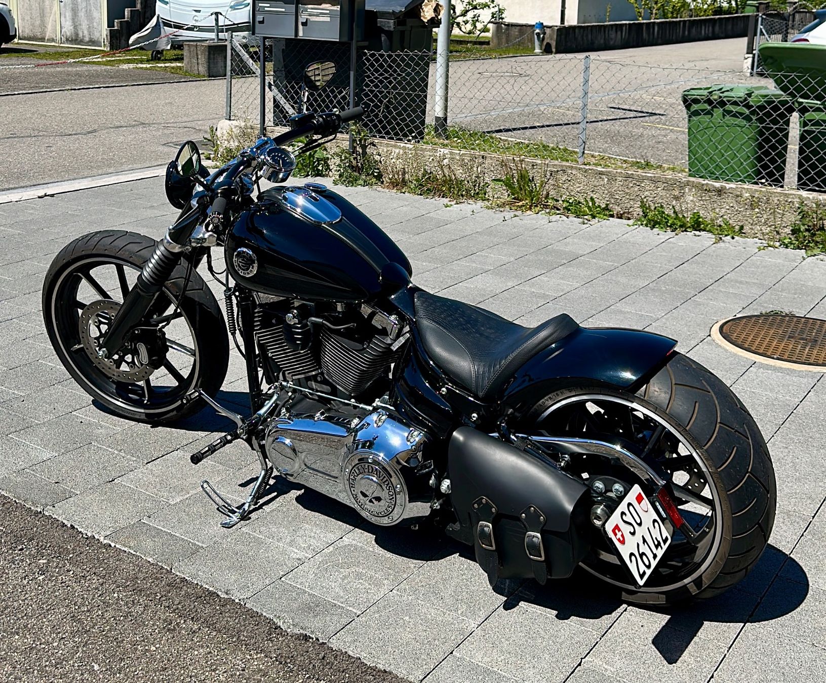 Harley-Davidson Chopper: Harley Davidson Breakout FXSB 103 Custom – Usato da Gerlafingen venduto da mehmet_23 1