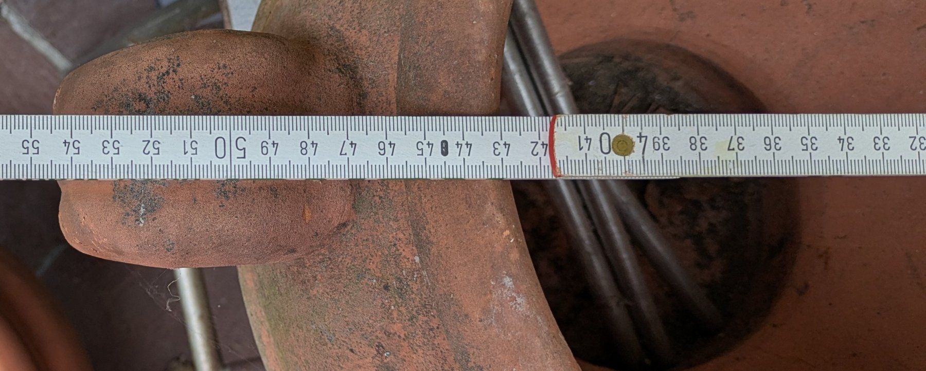 Blumentöpfe: 3 massive Blumentöpfe aus Terrakotta, Durchmesser ca 33cm – Gebraucht aus Wilen b. Wollerau von Tinkerer 7