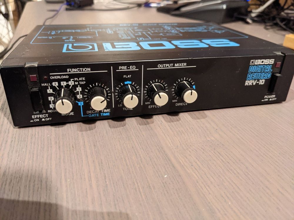 Boss Digital Reverb RRV10 Kaufen auf Ricardo