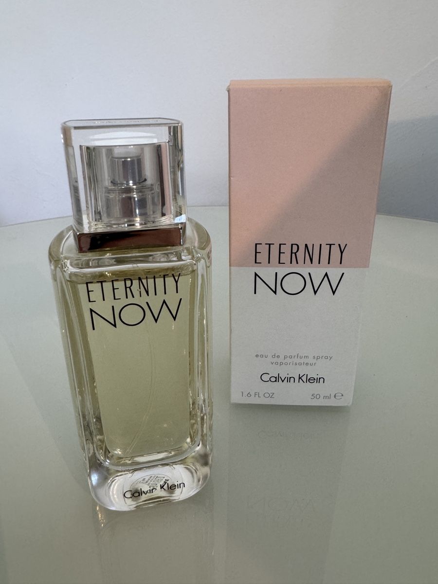 Calvin Klein Profumi & Eau de Toilette: Eau de Parfum, Calvin Klein, 50ml – Nuovo (secondo la descrizione) da Frauenfeld venduto da _smile_w