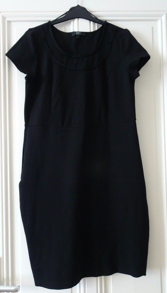 C&A Vestiti: Robe noire C&A Yessica pure taille L – Usato da Châtelaine venduto da Gio54321